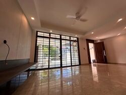 The Riverina (D18), Terrace #581345021